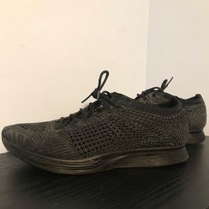 Men’s Nike Flyknit Racer